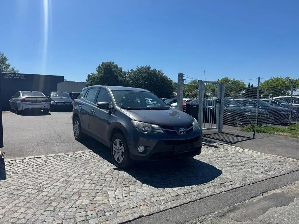 Gebraucht Toyota RAV4 Comfort 150 PS (110 kW) 2013 Grau SUV