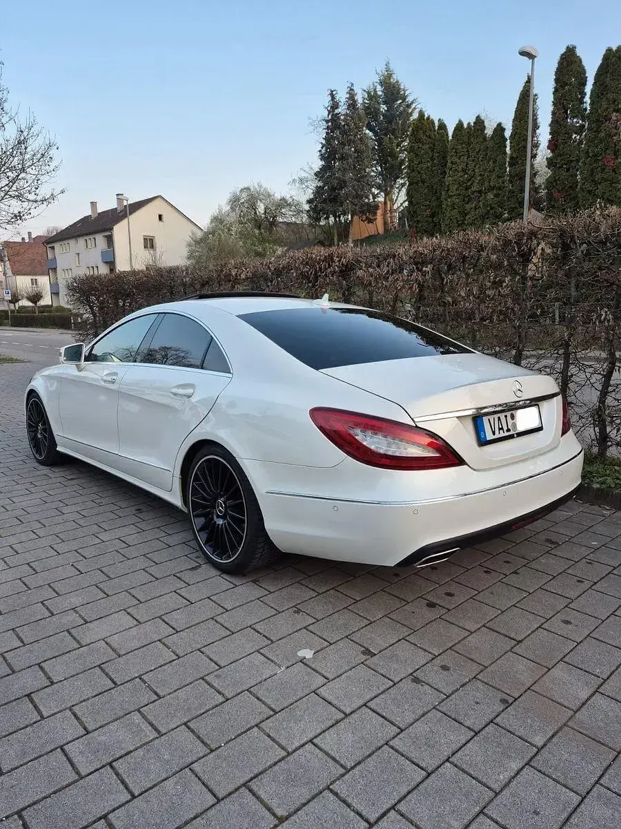 Gebraucht Mercedes CLS250 204 PS (150 kW) 2015 Weiß Coupé