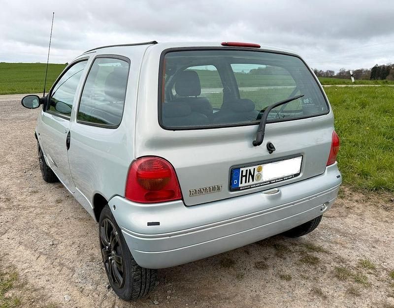 Gebraucht Renault Twingo 75 PS (55 kW) 2004 Blau Kleinwagen