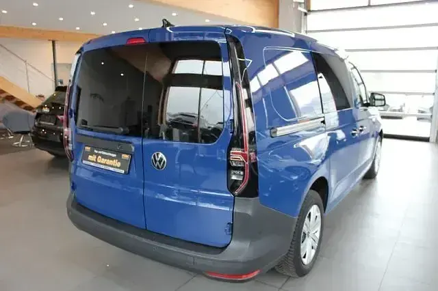 Gebraucht VW Caddy Maxi 114 PS (83 kW) 2021 Blau Van / Kleinbus