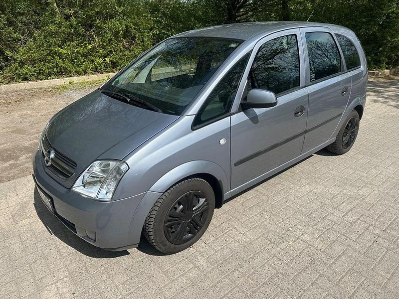 Usata Opel Meriva 101 CV (74 kW) 2003 Blu Monovolume