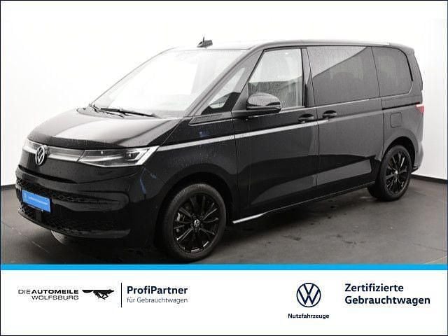 Gebraucht VW Multivan Life 150 PS (110 kW) 2023 Deep black perleffekt Van