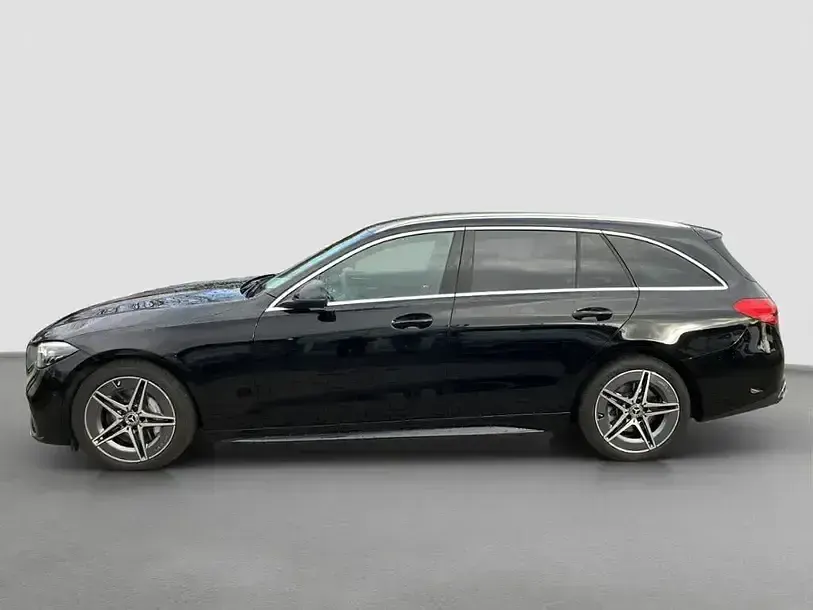 Gebraucht Mercedes C300 AMG 265 PS (194 kW) 2025 Unilack schwarz Kombi
