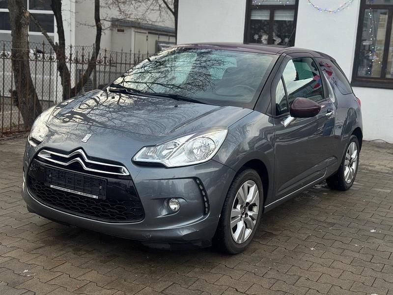Grau Gebraucht 2010 Citroën DS3 Limousine | 2.400 € (Superpreis) - Bild 1/4