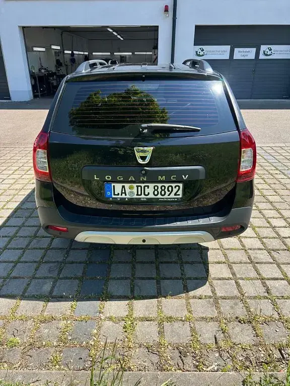 Gebraucht Dacia Logan MCV Stepway 90 PS (66 kW) 2018 Schwarz Kombi