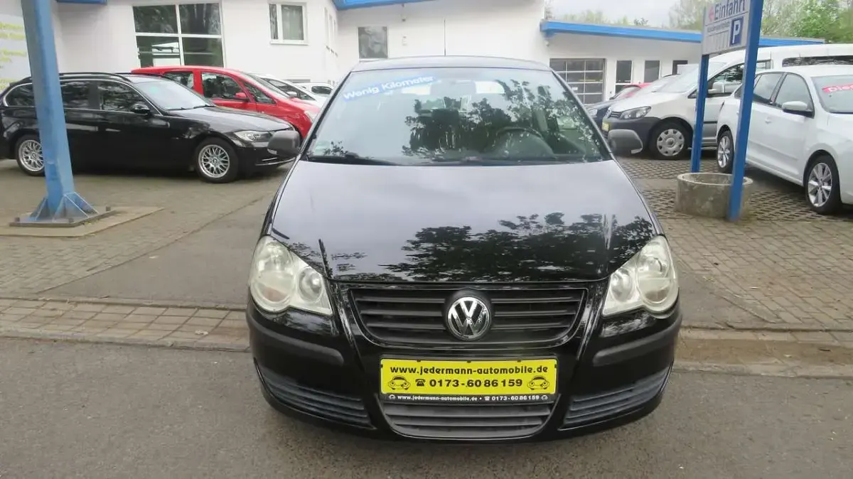 Gebraucht VW Polo 60 PS (44 kW) 2009 Schwarz Kleinwagen