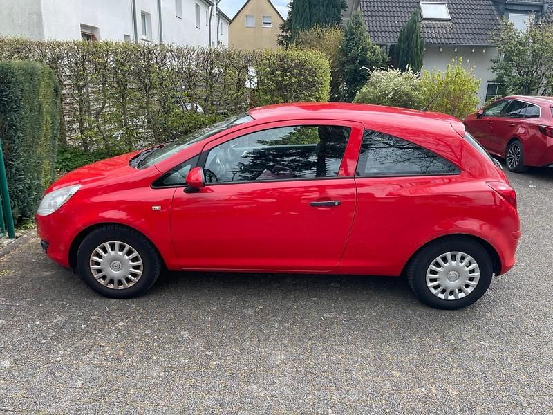 Second-hand Opel Corsa 55 CP (40 kW) 2009 Roșu Hatchback