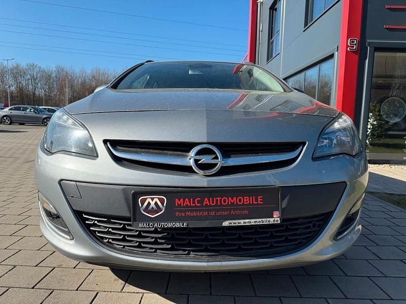 Gebraucht Opel Astra Active 165 PS (121 kW) 2013 Silber Kombi