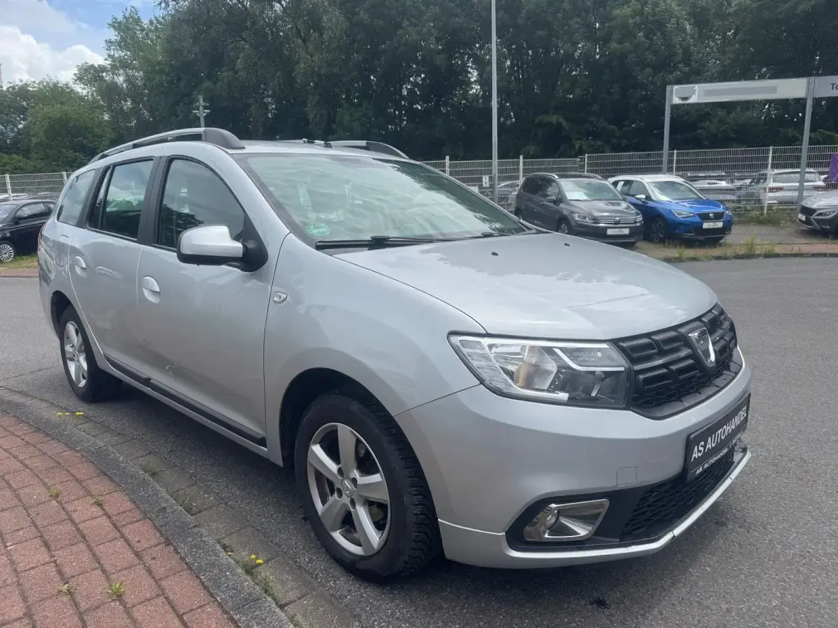 Gebraucht Dacia Logan Prestige 90 PS (66 kW) 2017 Silber Kombi