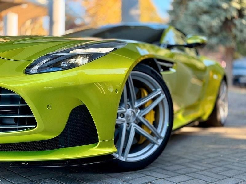 Grün Gebraucht 2024 Aston Martin DB12 Cabrio | 354.620 € - Bild 1/4