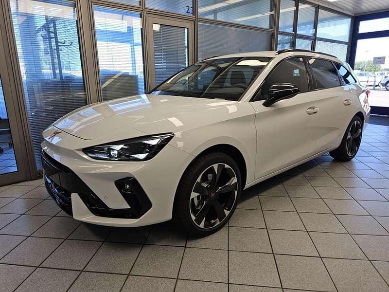 Neu Cupra Leon 150 PS (110 kW) 2026 Nevadaweißmet. Kombi