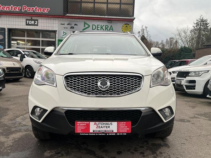 Gebraucht Ssangyong (KGM) Korando Quartz 175 PS (128 kW) 2013 Weiß SUV