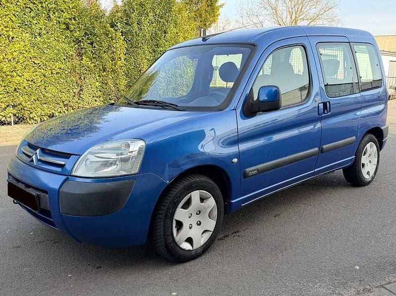 Gebraucht Citroën Berlingo 109 PS (80 kW) 2002 Blau Van / Kleinbus