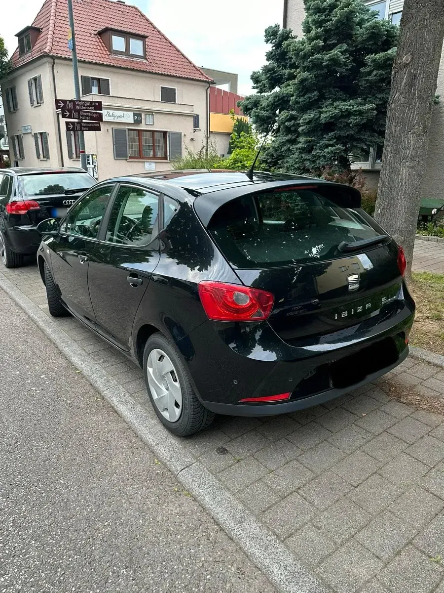 Gebraucht Seat Ibiza 75 PS (55 kW) 2011 Schwarz Kleinwagen
