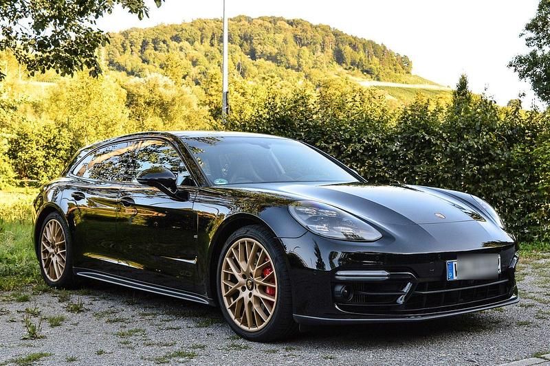 Gebraucht Porsche Panamera Sport Turismo 480 PS (353 kW) 2022 Schwarz Kombi