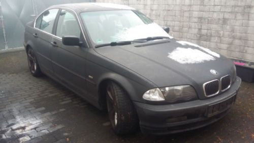 Verkauft Bmw 323 E46 I Limousine Schwa Gebraucht 1998 204000 Km