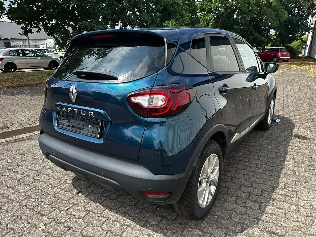 Gebraucht Renault Captur LIMITED 90 PS (66 kW) 2019 Blau SUV