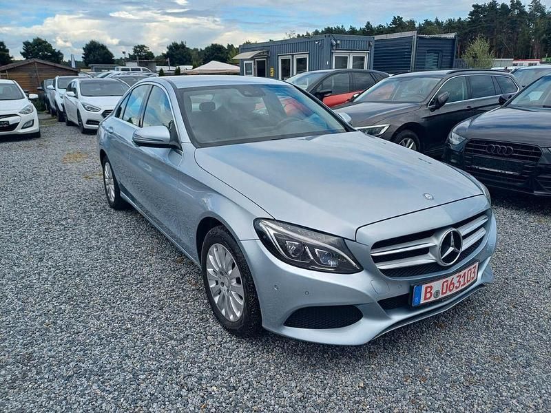 Gebraucht Mercedes C180 Avantgarde 156 PS (114 kW) 2015 Grau Limousine