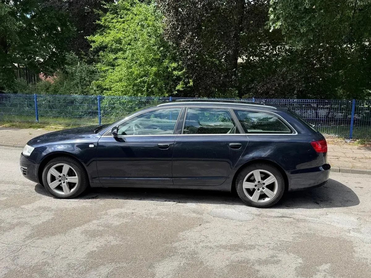 Gebraucht Audi A6 190 PS (139 kW) 2008 Blau Kombi