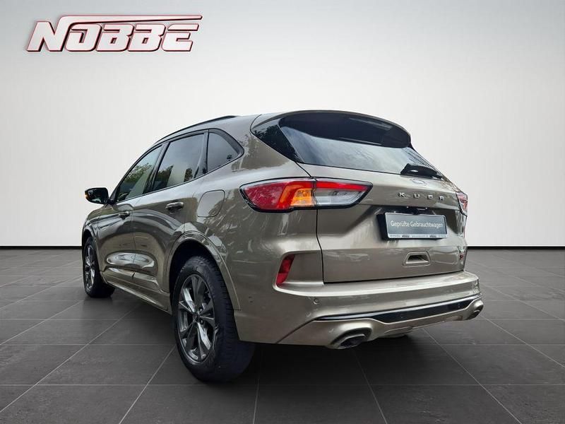 Gebraucht Ford Kuga ST-Line X 150 PS (110 kW) 2020 Pyritsilber metallic SUV