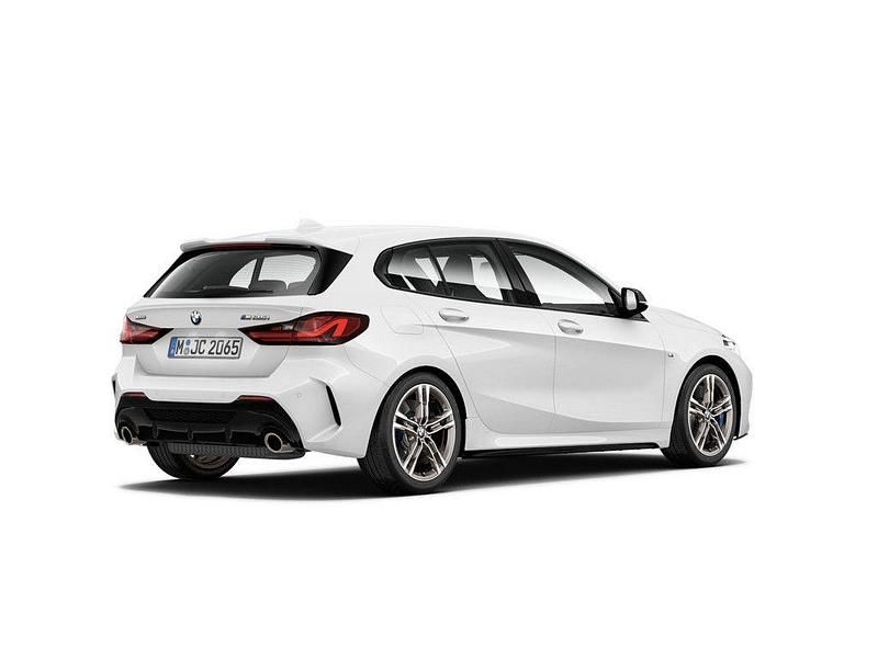 Gebraucht BMW M135 Performance 306 PS (225 kW) 2020 Weiss / alpinweiss iii Kleinwagen