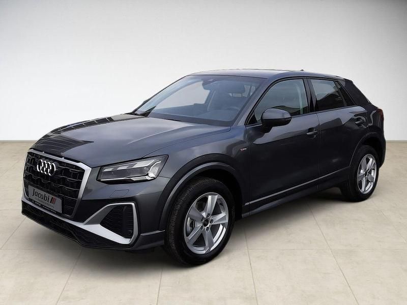 Gebraucht Audi Q2 S-Line 150 PS (110 kW) 2025 Grau SUV