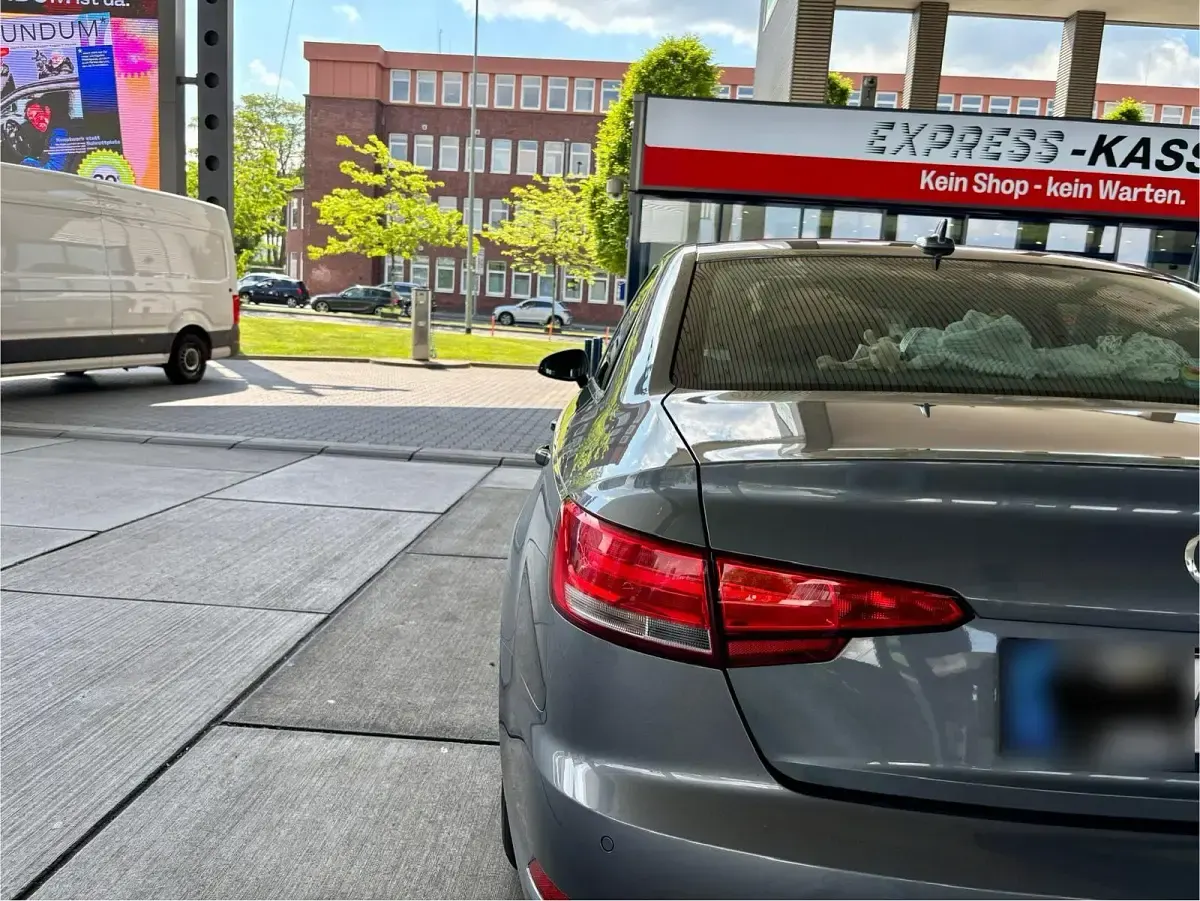 Gebraucht Audi A4 Design 150 PS (110 kW) 2019 Grau Limousine