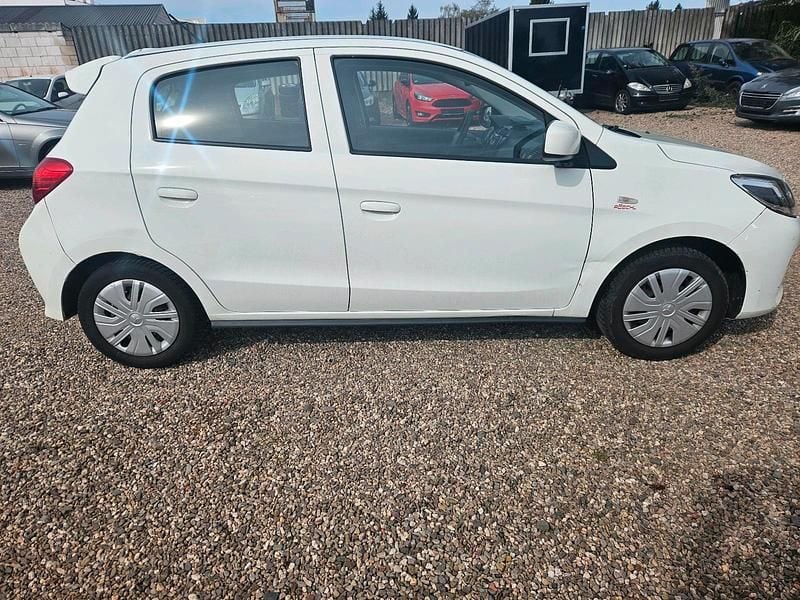 Second-hand Mitsubishi Space Star 68 CP (50 kW) 2021 Alb Hatchback