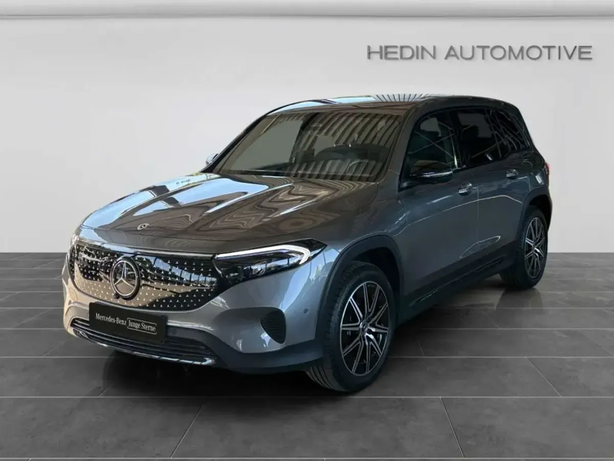 Gebraucht Mercedes EQB350 Night 214 kW (292 PS) 2025 Grau SUV