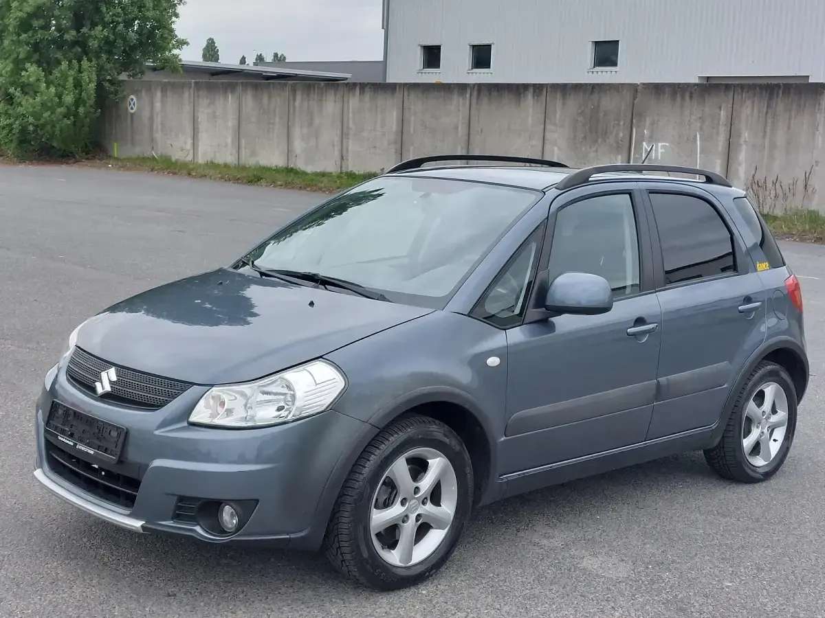 Gebraucht Suzuki SX4 100 PS (73 kW) 2008 Grau Kombi