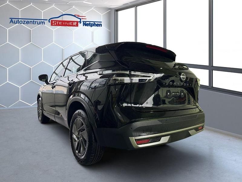 Gebraucht Nissan Qashqai Acenta+ 140 PS (102 kW) 2025 Schwarz SUV