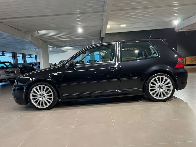Gebraucht VW Golf IV R 241 PS (177 kW) 2002 Schwarz Limousine