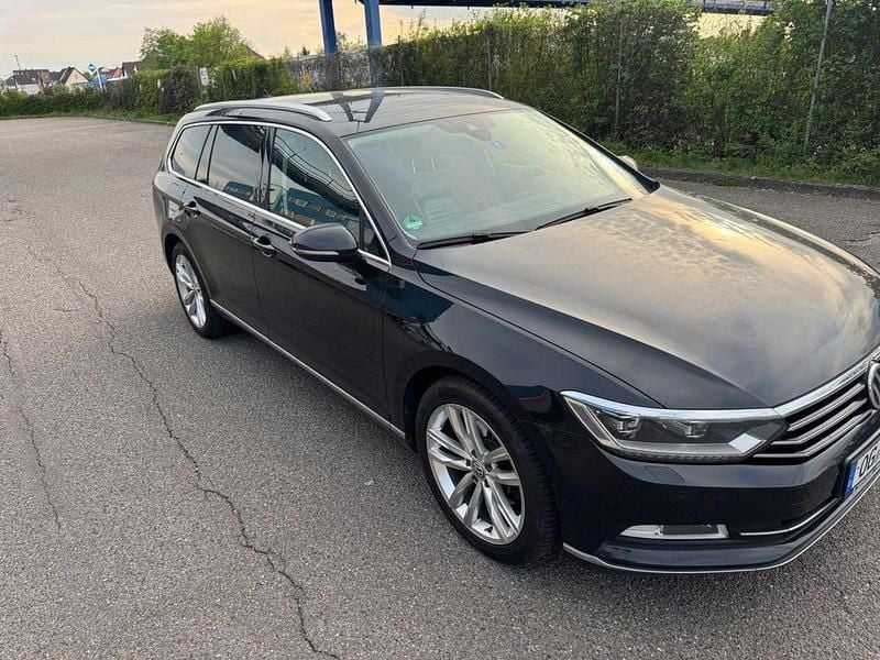 Używany VW Passat 190 KM (139 kW) 2015 Czarny Kombi