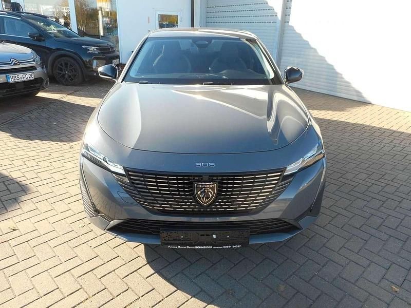 Gebraucht Peugeot 308 SW Allure 131 PS (96 kW) 2024 Grau Kombi