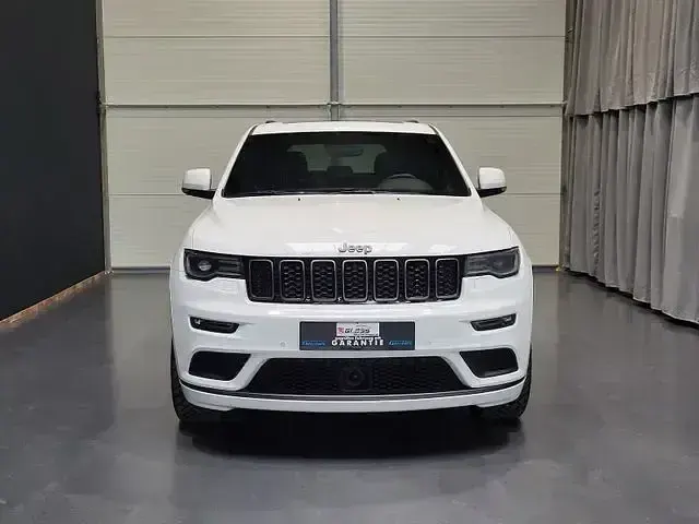 Gebraucht Jeep Grand Cherokee Limited 250 PS (183 kW) 2019 Bright white clear coat SUV