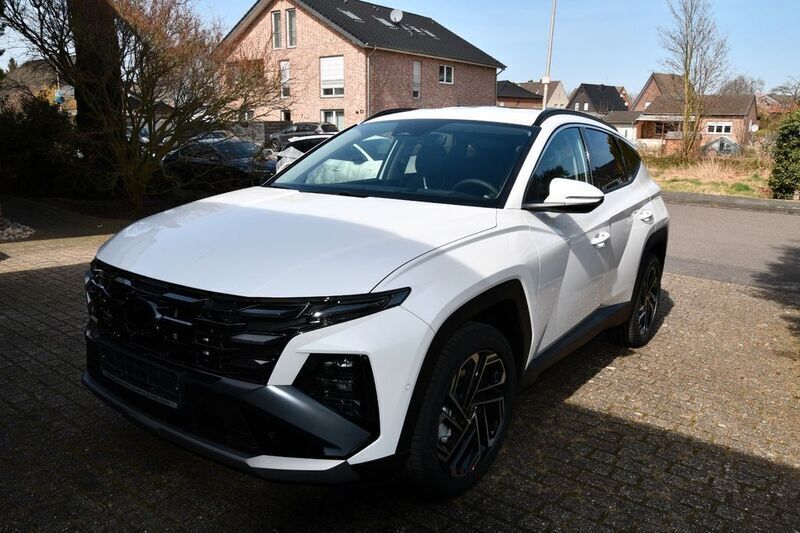 Serenety white Neu 2025 Hyundai Tucson Prime SUV | 34.995 € (Fairer Preis) - Bild 1/4