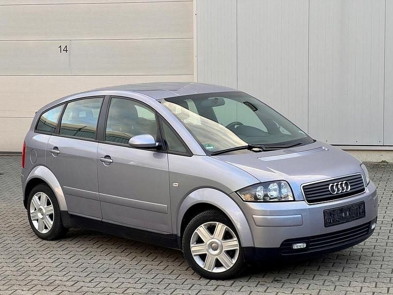 Silber Gebraucht 2005 Audi A2 Sport Kleinwagen | 6.499 € (Etwas zu teuer) - Bild 1/4