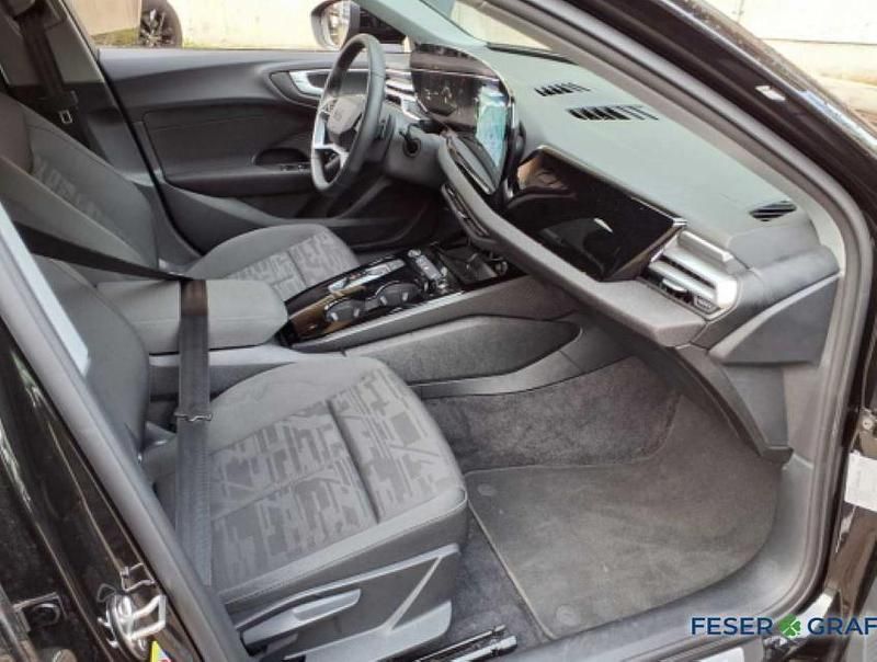 Gebraucht Audi A5 S-Line 150 PS (110 kW) 2025 Mythosschwarz metallic Kombi