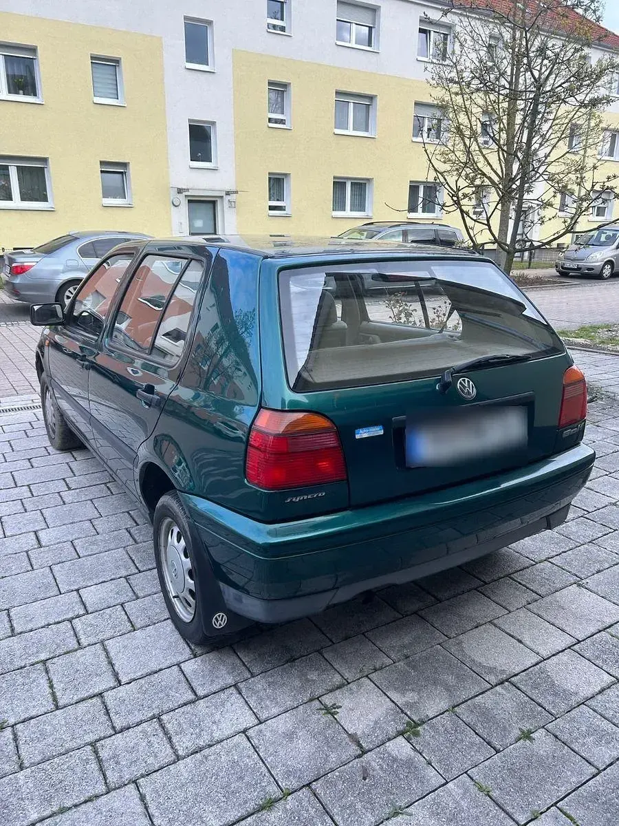 Gebraucht VW Golf III 90 PS (66 kW) 1997 Grün Kombi