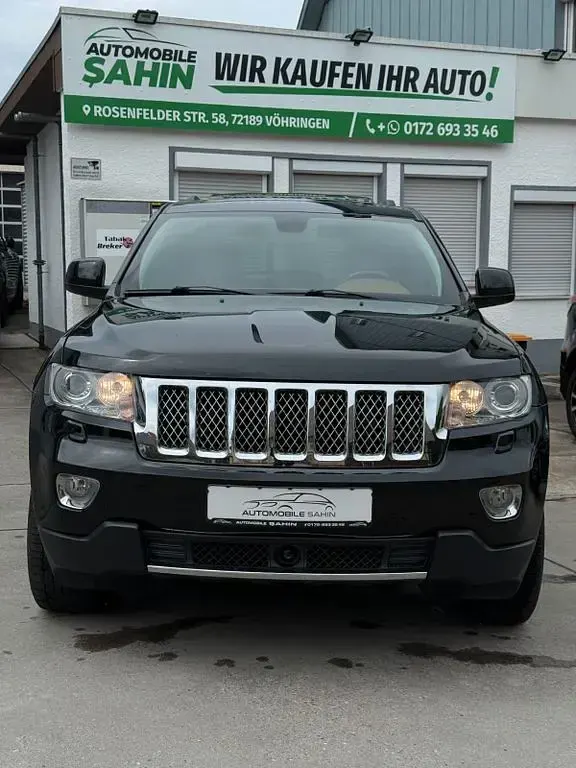 Gebraucht Jeep Grand Cherokee Overland 241 PS (177 kW) 2013 Schwarz SUV