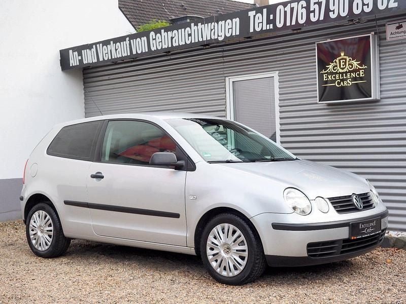 Reflexsilber metallic Gebraucht 2006 VW Polo Basis Kleinwagen | 2.400 € (Fairer Preis) - Bild 1/4