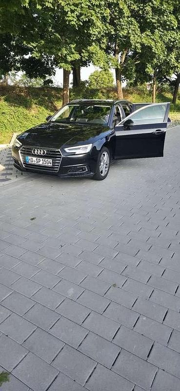 Gebraucht 2018 Audi A4 Sport Kombi | 15.500 € (Fairer Preis) - Bild 1/4
