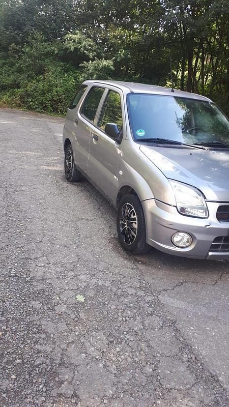 Gebraucht 2004 Subaru Justy Kleinwagen | 1.200 € - Bild 1/4