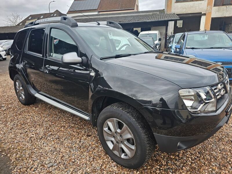 Schwarz Gebraucht 2016 Dacia Duster Prestige SUV | 6.990 € (Guter Preis) - Bild 1/4