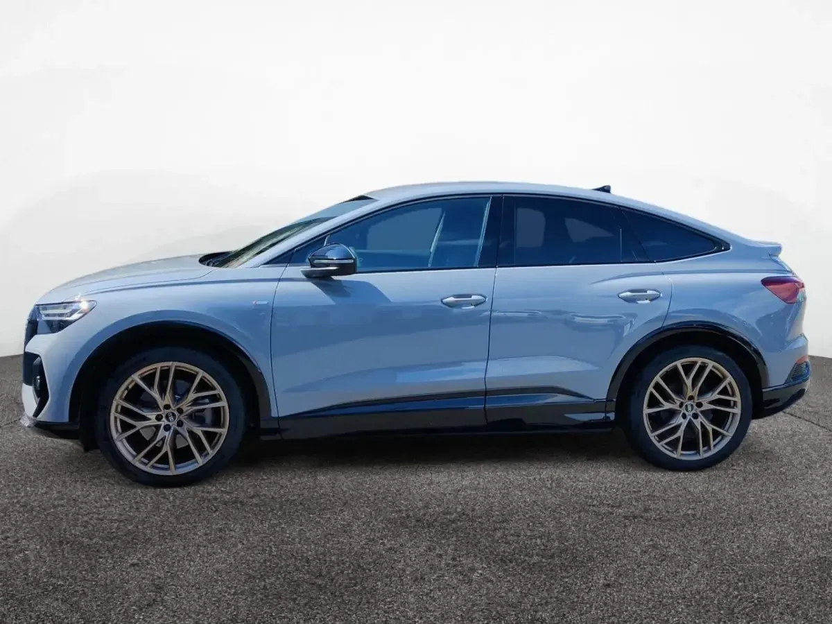 Gebraucht Audi Q4 Sportback e-tron S-Line 210 kW (286 PS) 2024 Kieselgrau SUV