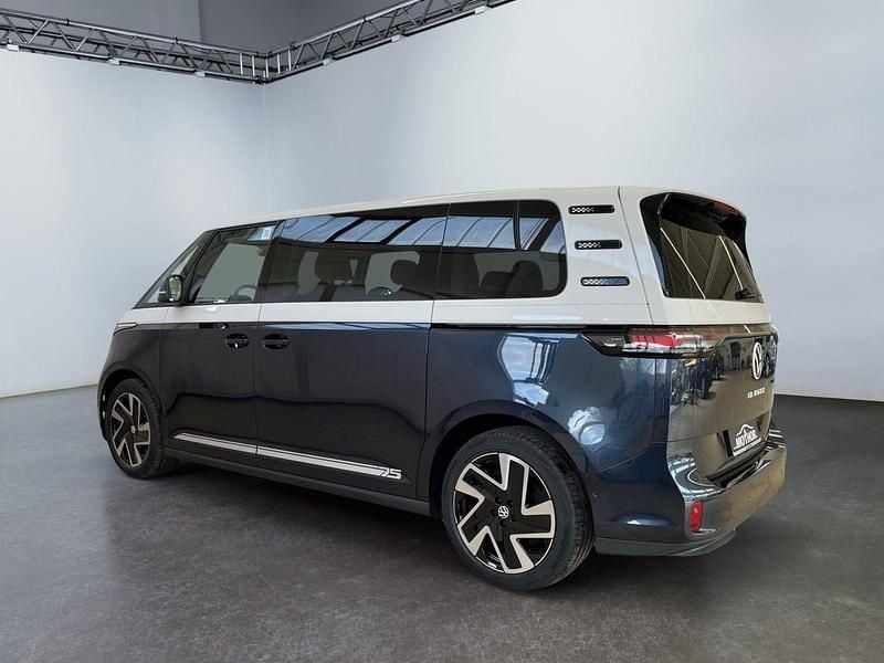 Neu VW ID. Buzz Pro 210 kW (286 PS) 2026 2 farben lackierung uni / meta Van / Kleinbus