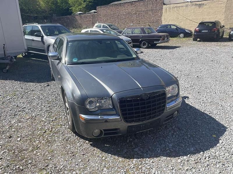Usado Chrysler 300C 218 CV (160 kW) 2006 Gris Berlina