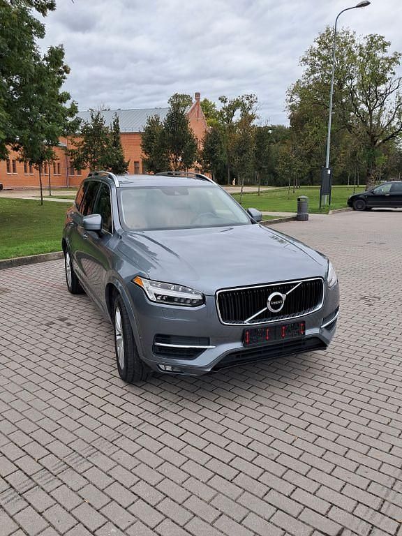 Grau Gebraucht 2016 Volvo XC90 Momentum SUV | 22.500 € (Superpreis) - Bild 1/4