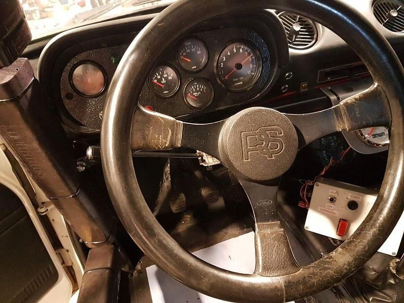 Gebraucht Ford Escort 124 PS (91 kW) 1968 Weiß