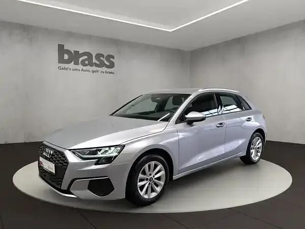 Gebraucht Audi A3 110 PS (80 kW) 2023 Florettsilber metallic Limousine